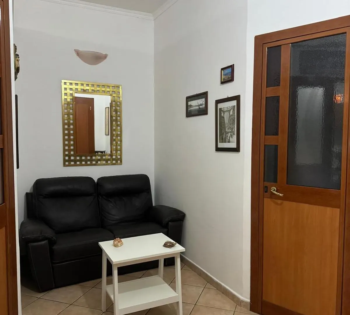 Pensión Rosy Home Nápoles